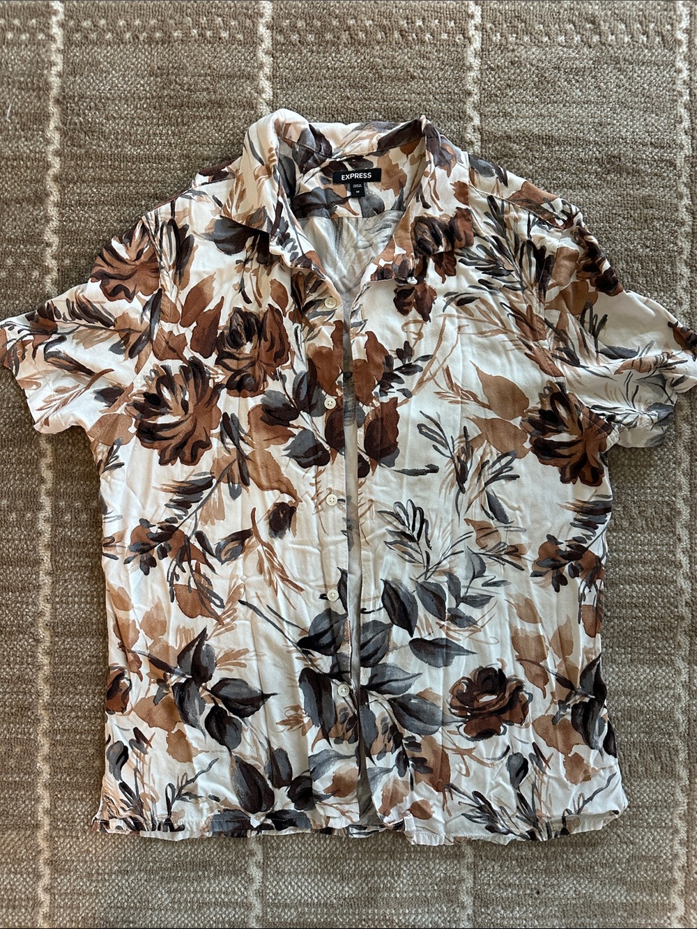 Short Sleeve Button-Up Shirt